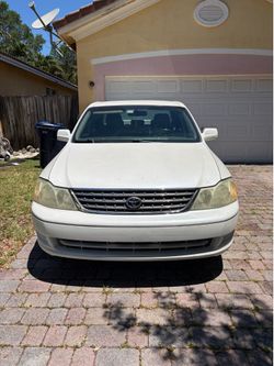 2003 Toyota Avalon