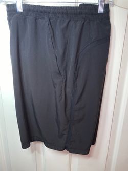 Men’s Lululemon Workout Shorts!!