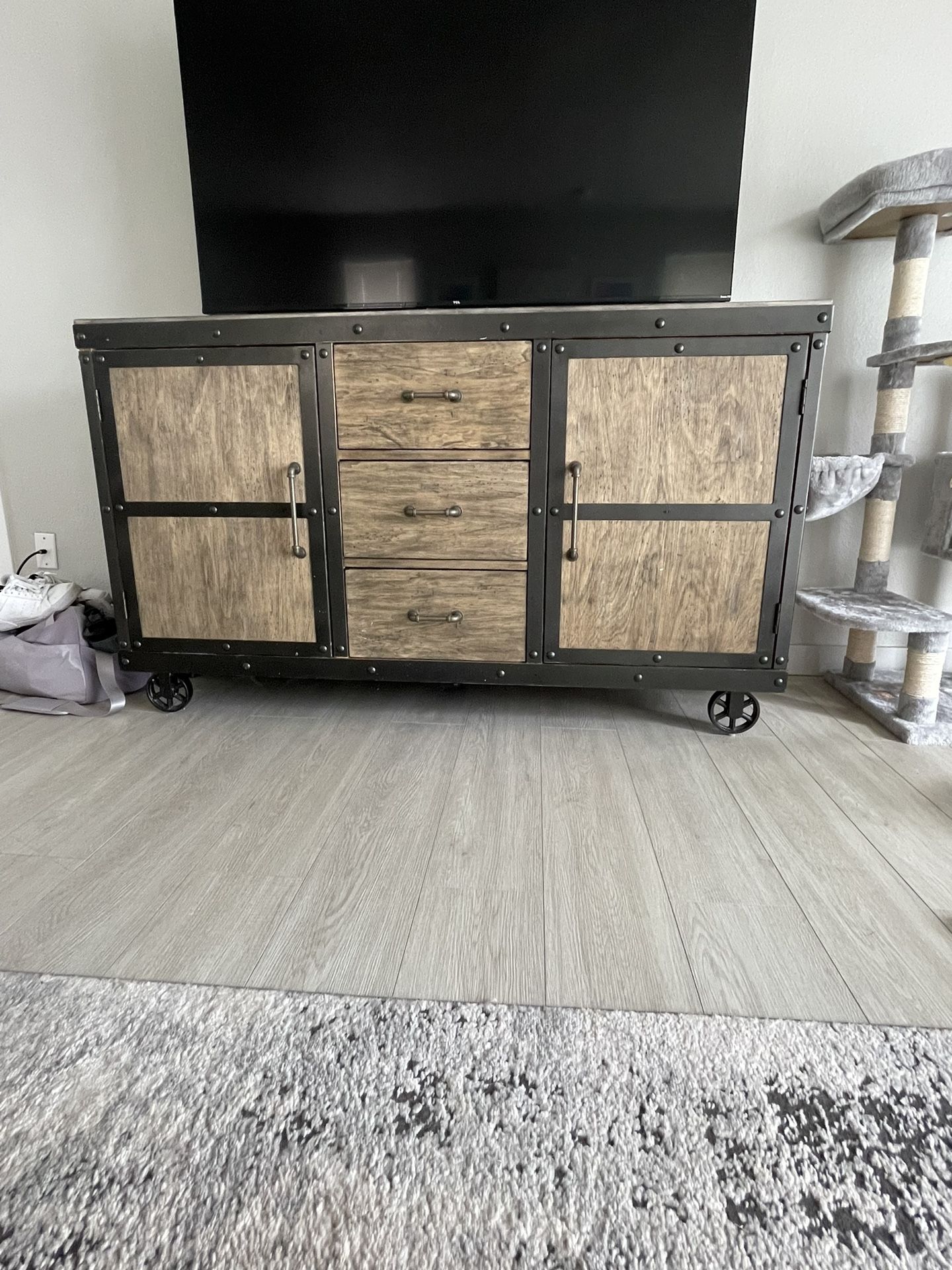 Old Cannery Entertainment Center
