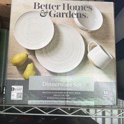 Dinnerware Set 