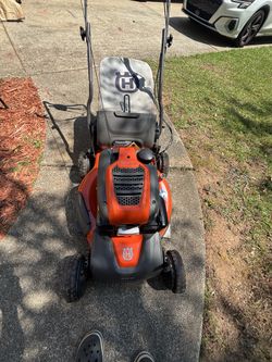 Honda GCV160  Husqvarna AWD  Self Propelled Lawn Mower