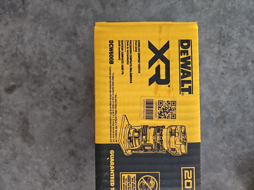 Cordless Compact Router XR