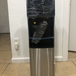 Water Dispenser 