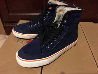 Brand new size 1 for boys $20 PRICE IS FIRM OLD NAVY.