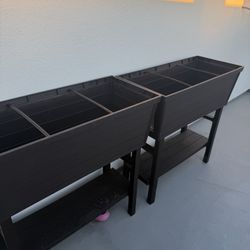 Stand Up Gardening Bed 