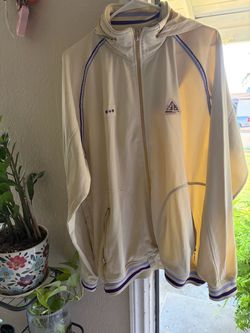 Men LRG sweater
