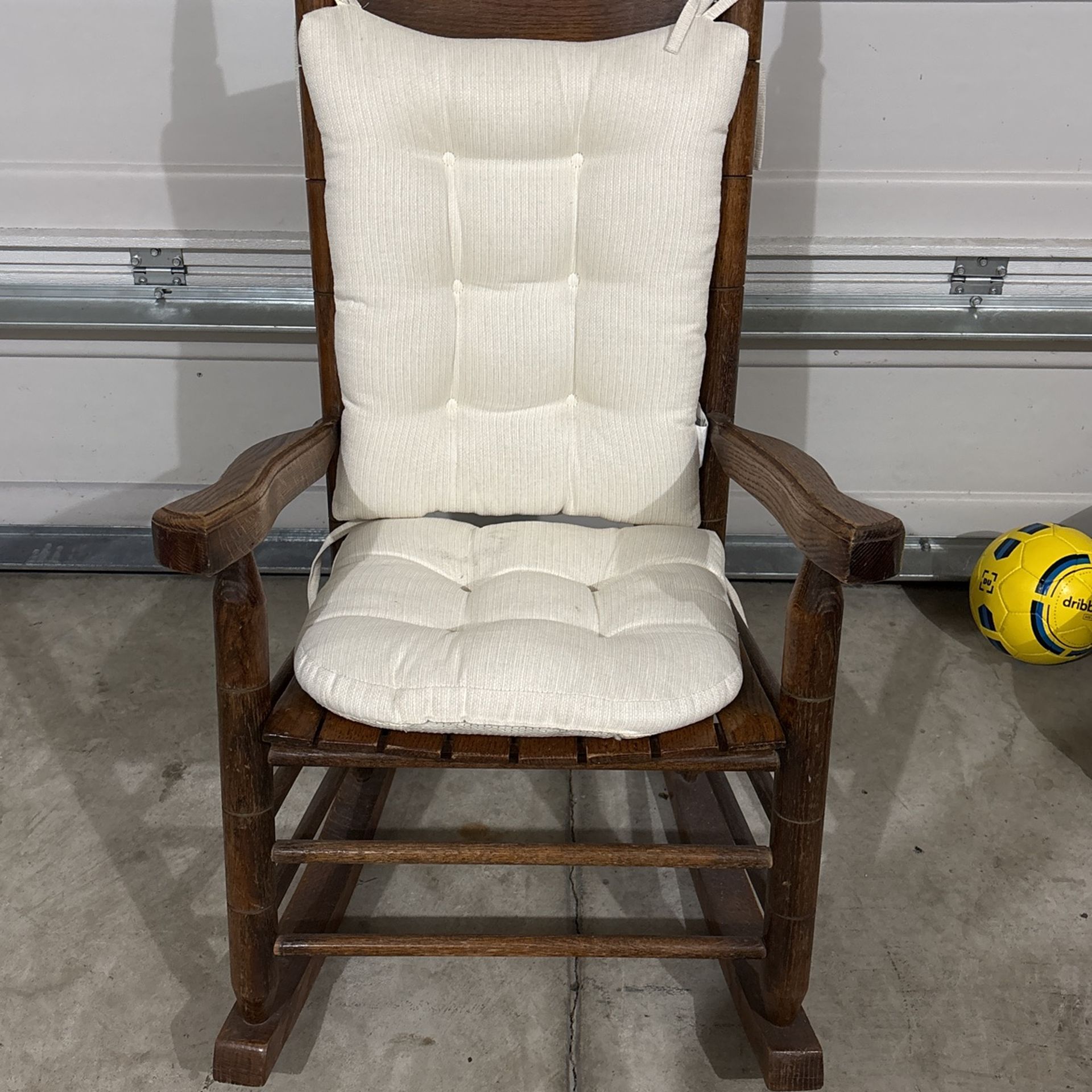 Rocking chair