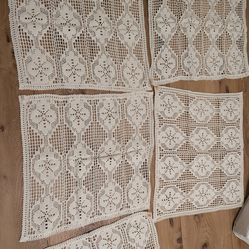 Vintage lace table mats  AZ beauty co