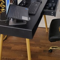 Dell Inspiron 3000 Laptop with extra Monitor, Desk And Chair