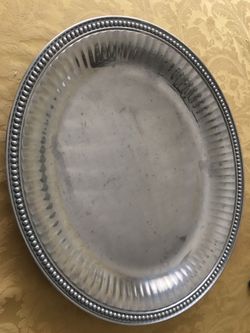 Wilton Armetale Flutes & Pearls Large Oval Tray