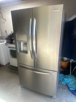 Frigidaire Refrigerator