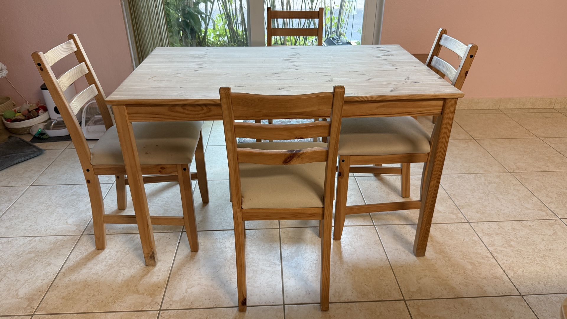 Unfinished Wood Table And Chairs 