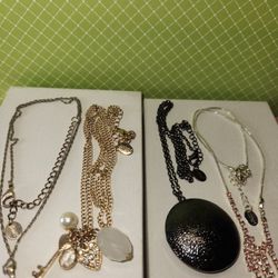 #1896, CLAIRE's LOT 4 BEAUTIFUL NECKLACES, THEY ALL SIGNED, GREAT CONDITION
