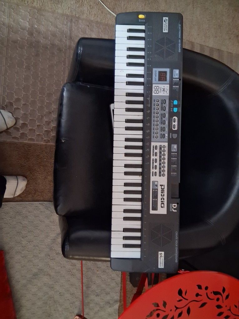 2 Electric Keyboards For Sale!