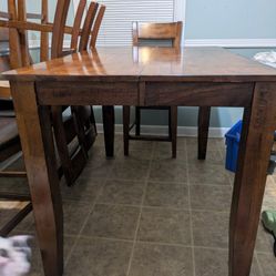Leaf Table And Side Table Like New