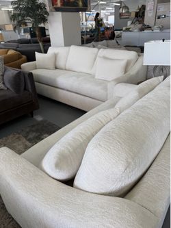 Beautiful Furniture Pieces available @ FURNITURE LOVE ❤️ Same Day Delivery 🚚