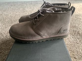 UGG M Neumal boots