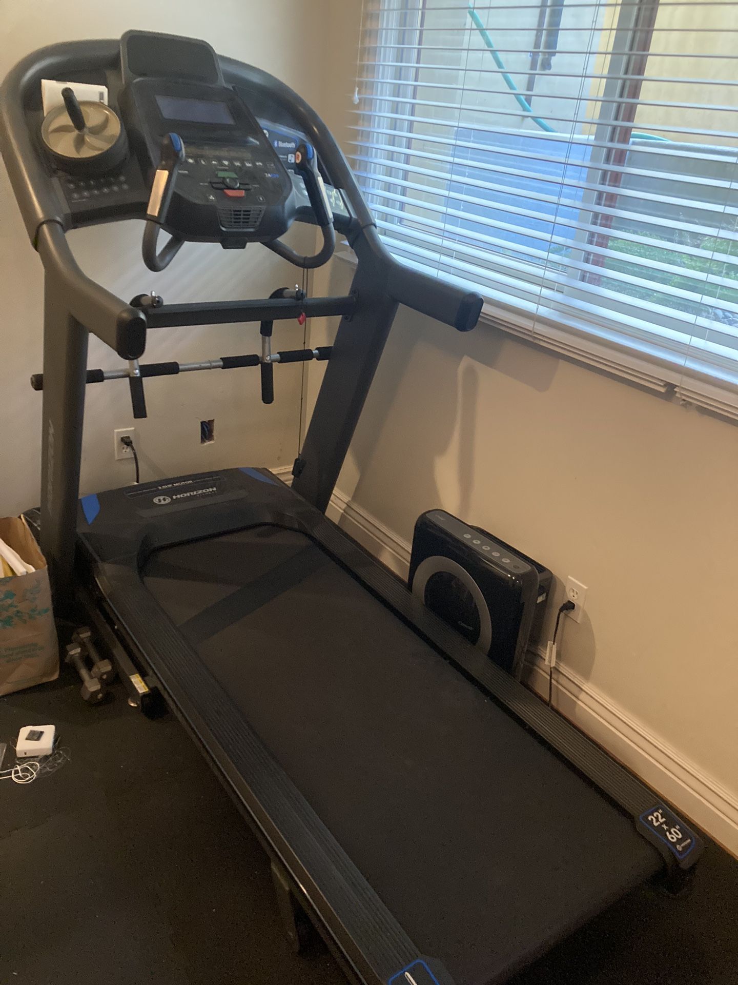 Horizon Treadmill 7.4 AT