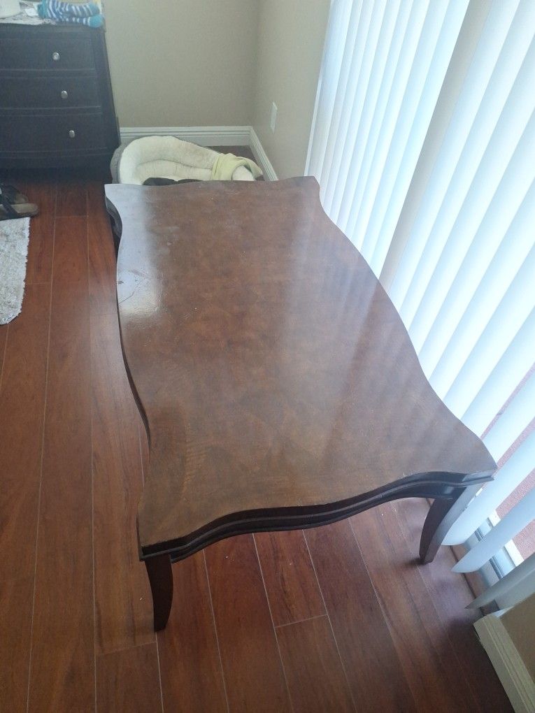 Free Coffee Table 
