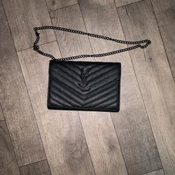 SAINT LAURENT Classic Cassandre Chain Wallet