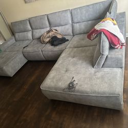 4 Of Grey Sectional 