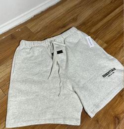 Brand New Light Oat Essential Shorts Size Large 