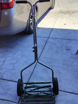 manual push reel lawn mower