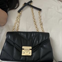 Fashionable Shoulder Bag 