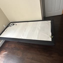 Twin Adjustable Bed Frame W/remote 
