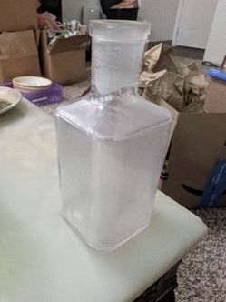 Early medicine rectangle bottle