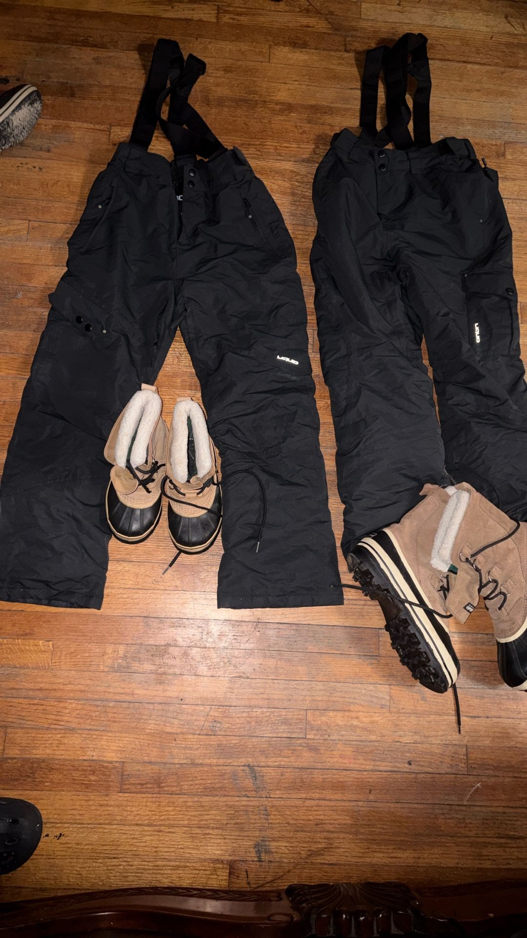Snow Clothes 