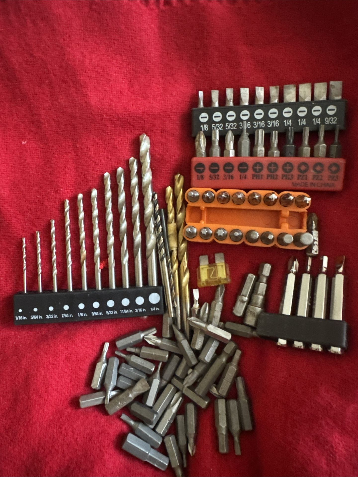 Set Of Spiral Drill ,screwdrivers ,drill Bits,new Item