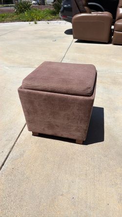 Brown Storage Ottoman – Hidden Storage – Great Condition