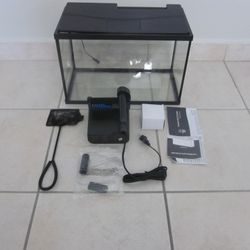 New . Fish Tank Aquarium Kit . New Never Used . New . 5.5 Gal. ( Free Heater And Gravel With Purchase )