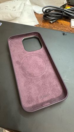 Premium iPhone 14 Pro MagSafe Phone Case Purple