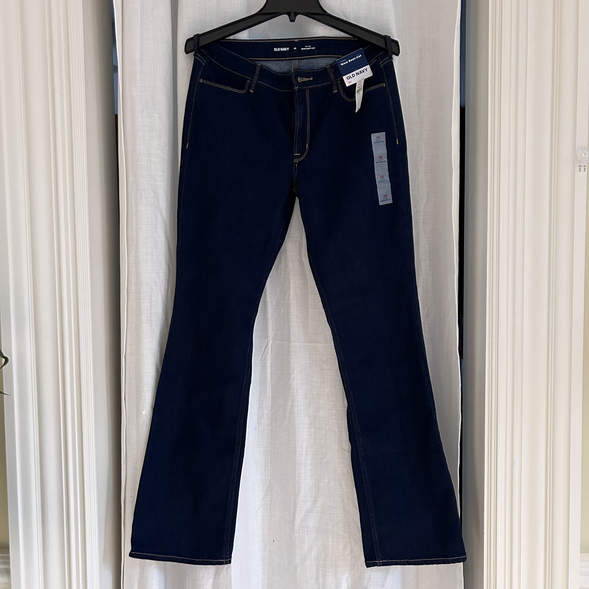 Old Navy Wow Boot-Cut Jeans - Size 10