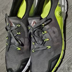 REEBOK The Pump Fusion V68290 Athletic Training Running Sneaker Shoes Men Sz 11