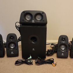  Selling Logitech Z506