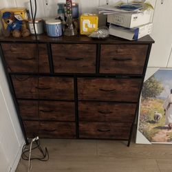 dresser with nightstands