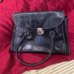 Black Purse