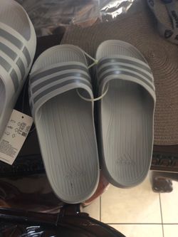 Adidas slides size 8, 9,11,10 ,12
