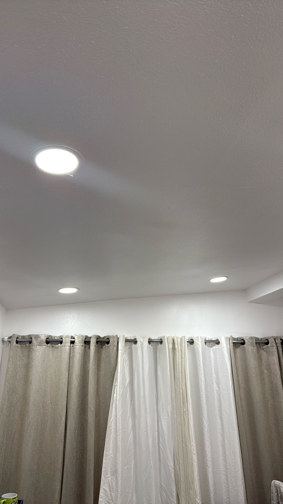 4 ceiling lights with dimmer 400