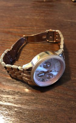 Women’s Michael Kors (MK5698) Gold Runway Chronograph stainless steel watch