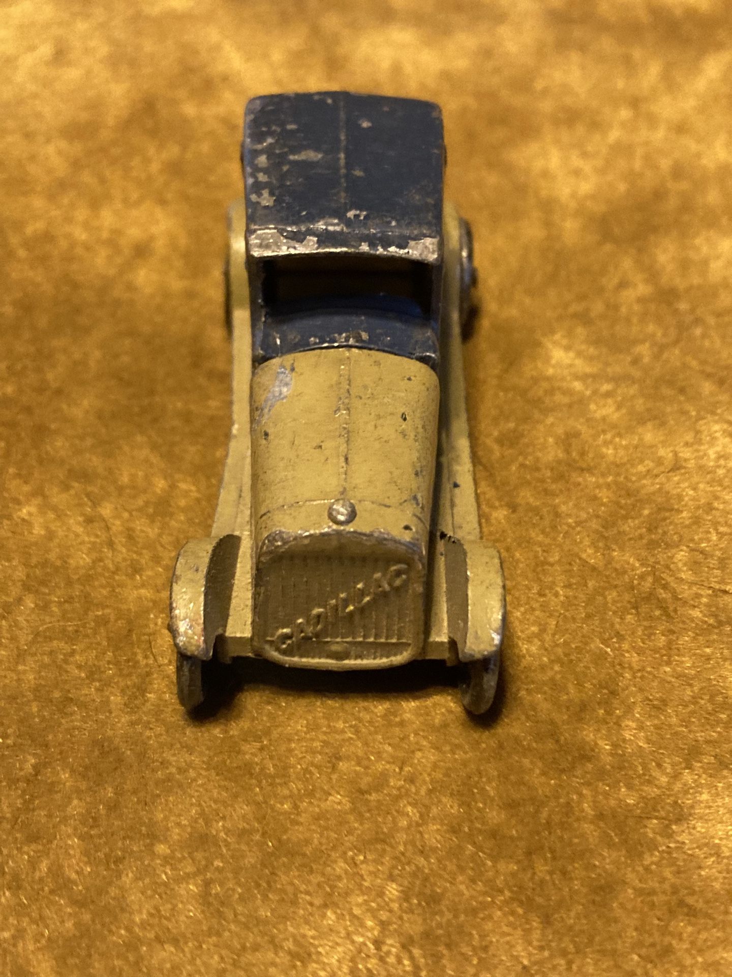 1927 Tootsie Toy Metal Cadillac Coupe #6102