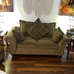 Vintage Clean Sofa And Love Seat $250