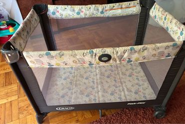 Graco Pack & Play portable playpen p/up Sheepshead Bay Brooklyn NY