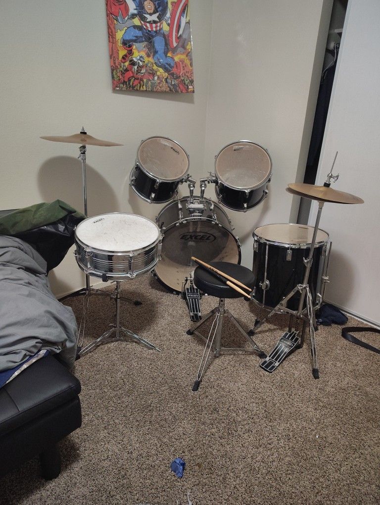 Excel Drum Set