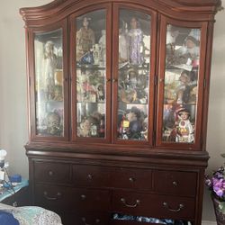Curio Hutch Top  Free