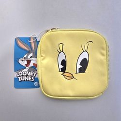 Looney Toons Tweety Zip Wallet
@ToyBros