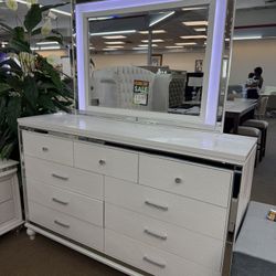 LED Dresser And Mirror New 